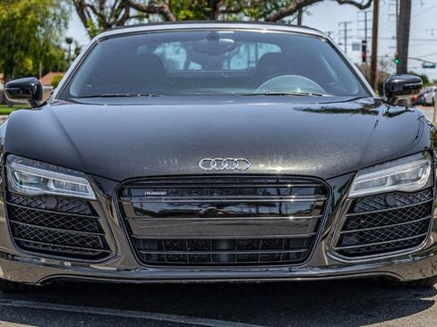 Used 2014 Audi R8 V10 w/ Full Leather Package AWD/4WD image 23