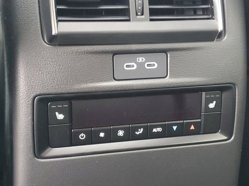 New 2026 MAZDA CX-90 Plug-In Hybrid w/ Preferred image 16