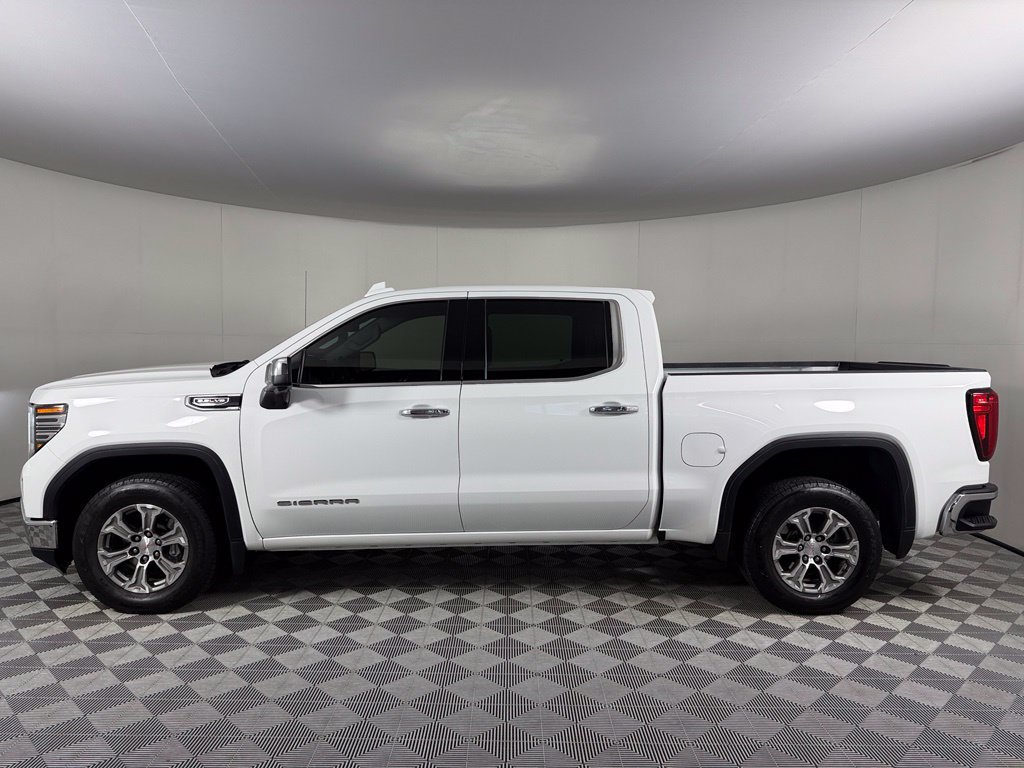 Used 2025 GMC Sierra 1500 SLT RWD image 11
