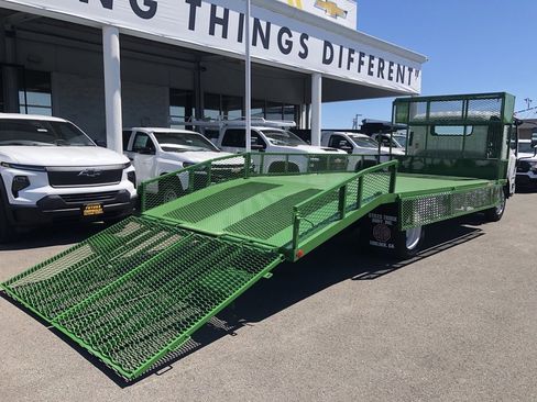 New 2024 Chevrolet Low Cab Forward image 11