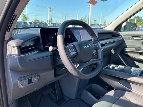 New 2026 Kia EV9 Light image 9