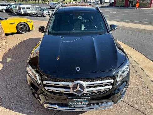 Used 2022 Mercedes-Benz GLB 250 4MATIC w/ Premium Package Lite image 19