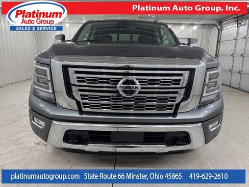 Used 2021 Nissan Titan SL w/ Moonroof Package image 8
