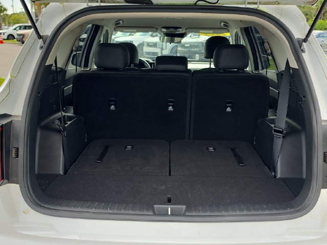 Certified 2023 Kia Sorento S FWD image 6