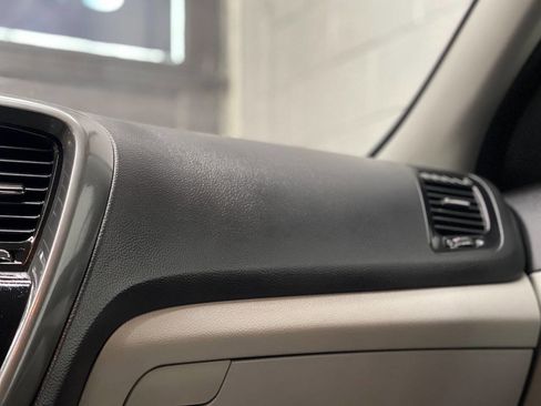 Used 2011 Kia Optima LX w/ Convenience Pkg image 17