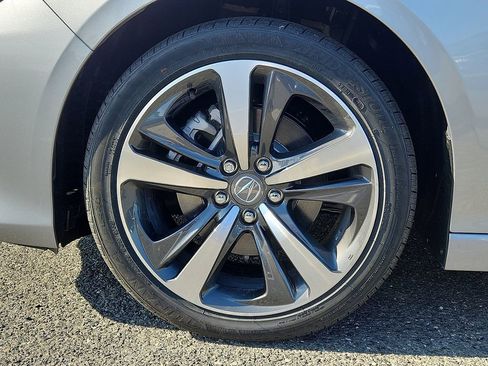 Used 2025 Acura TLX w/ Technology Package image 5