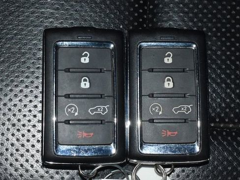 Used 2021 Jeep Grand Cherokee L Overland w/ Luxury Tech Group IV image 24