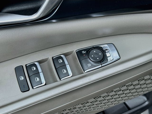 Certified 2026 Kia Carnival FWD image 18