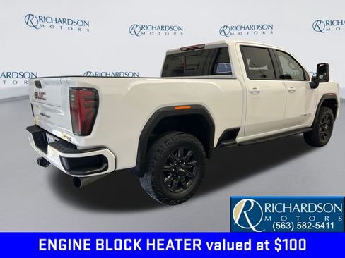 Used 2024 GMC Sierra 3500 AT4 w/ AT4 Premium Plus Package image 5