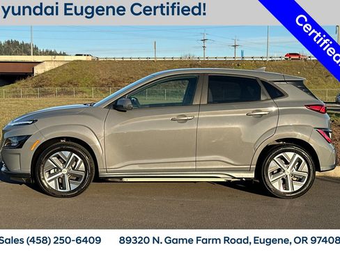 Used 2023 Hyundai Kona SE image 7