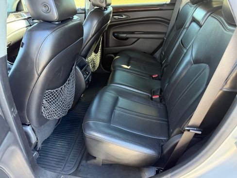 Used 2015 Cadillac SRX Luxury w/ Driver Awareness Package image 11