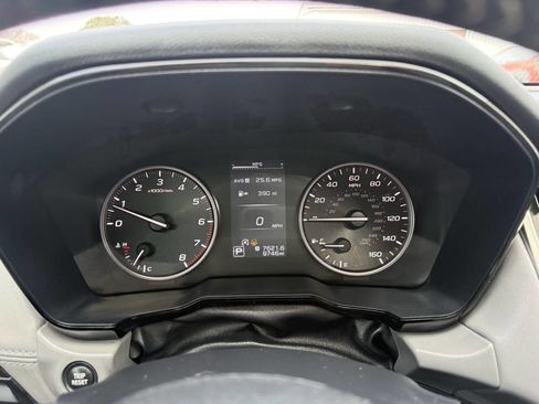 Used 2025 Subaru Legacy Premium image 32