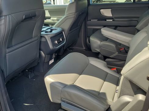 New 2027 Ford Expedition Max Active RWD image 11