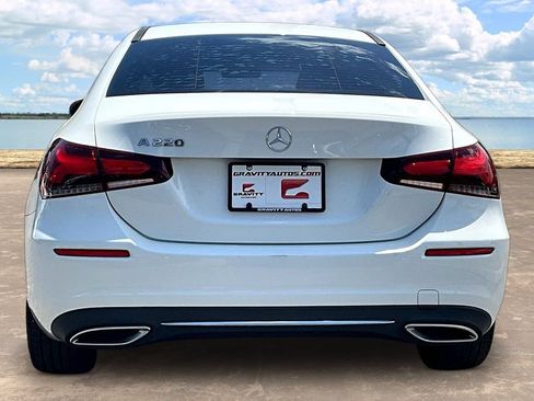 Used 2022 Mercedes-Benz A 220 w/ Premium Package Lite image 5