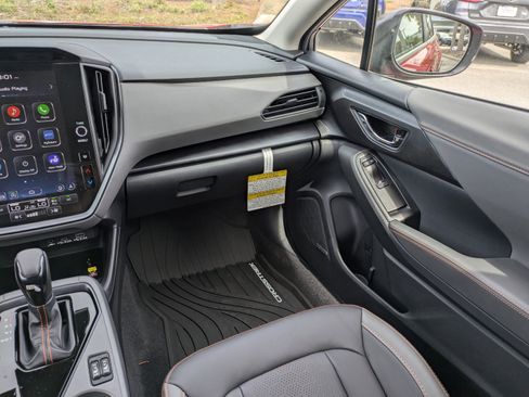 Certified 2025 Subaru Crosstrek 2.5i Limited w/ Popular Package #3A image 17
