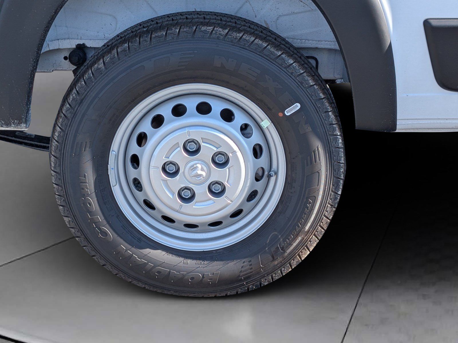 New 2025 RAM ProMaster 1500 FWD image 9