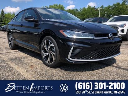 New 2025 Volkswagen Jetta SEL