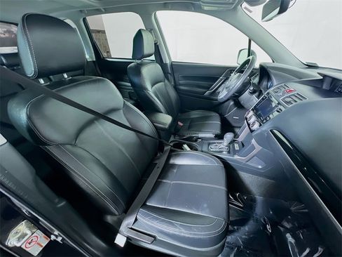 Used 2018 Subaru Forester 2.5i Touring w/ Popular Package #3B image 25