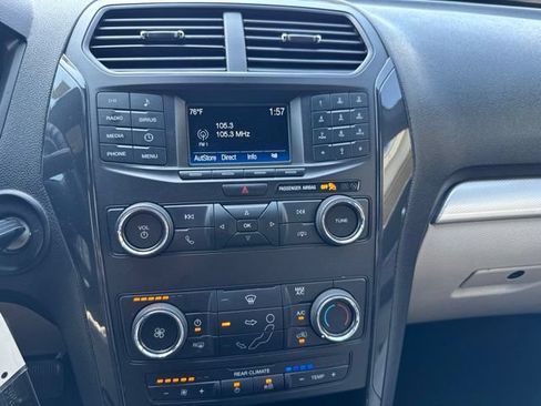 Used 2018 Ford Explorer FWD image 14