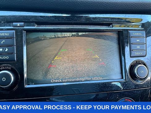 Used 2019 Nissan Rogue S AWD/4WD image 15