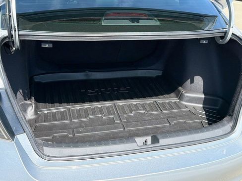 Used 2025 Honda Civic Sport image 31