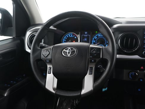 Used 2021 Toyota Tacoma SR5 image 17