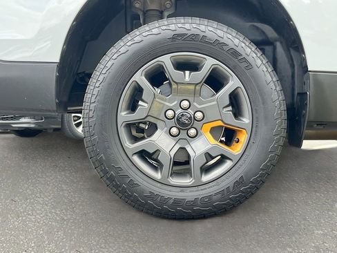 Used 2023 Ford Maverick Tremor AWD/4WD image 28