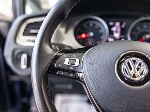 Used 2017 Volkswagen Golf Alltrack AWD/4WD image 25