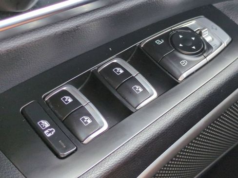 Used 2022 Kia Telluride EX w/ EX Premium Package AWD/4WD image 28