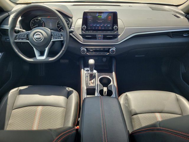 Certified 2025 Nissan Altima 2.5 SR FWD image 14