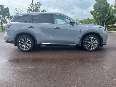 Used 2026 INFINITI QX60 Luxe w/ Cargo Package AWD/4WD image 2