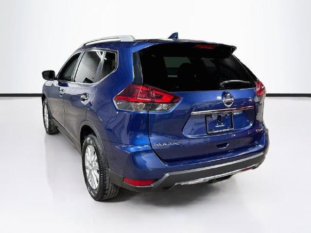 Used 2018 Nissan Rogue SV AWD/4WD image 5