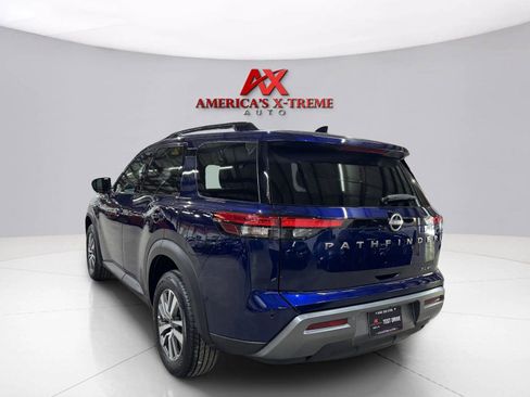 Used 2026 Nissan Pathfinder SL AWD/4WD image 4