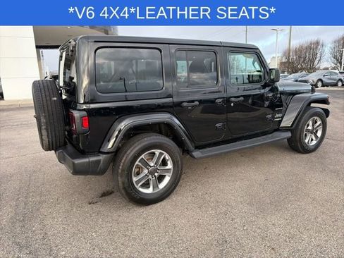 Used 2021 Jeep Wrangler Unlimited Sahara w/ Uconnect 4C Nav & Sound Group image 13