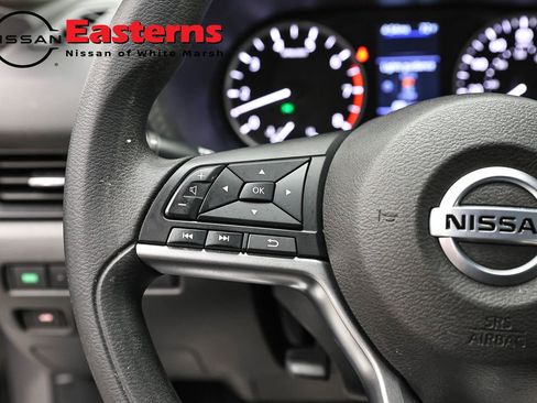 Used 2022 Nissan Sentra S FWD image 15