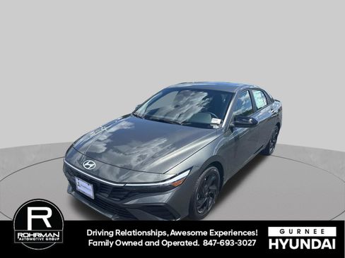 New 2026 Hyundai Elantra Sport FWD image 5