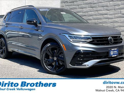 Certified 2023 Volkswagen Tiguan SE R-Line FWD image 1