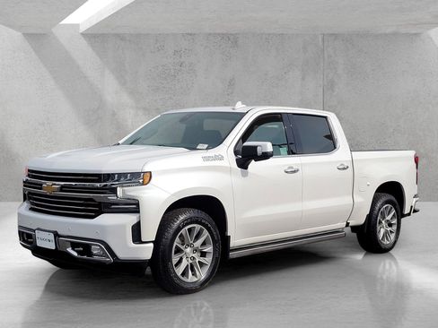 Used 2022 Chevrolet Silverado 1500 High Country w/ Safety Package II image 8