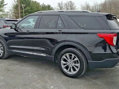 Used 2023 Ford Explorer Limited w/ Equipment Group 301A image 6