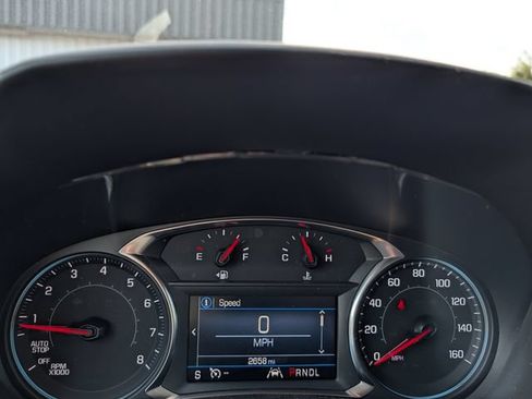 Used 2024 Chevrolet Equinox LT AWD/4WD image 24