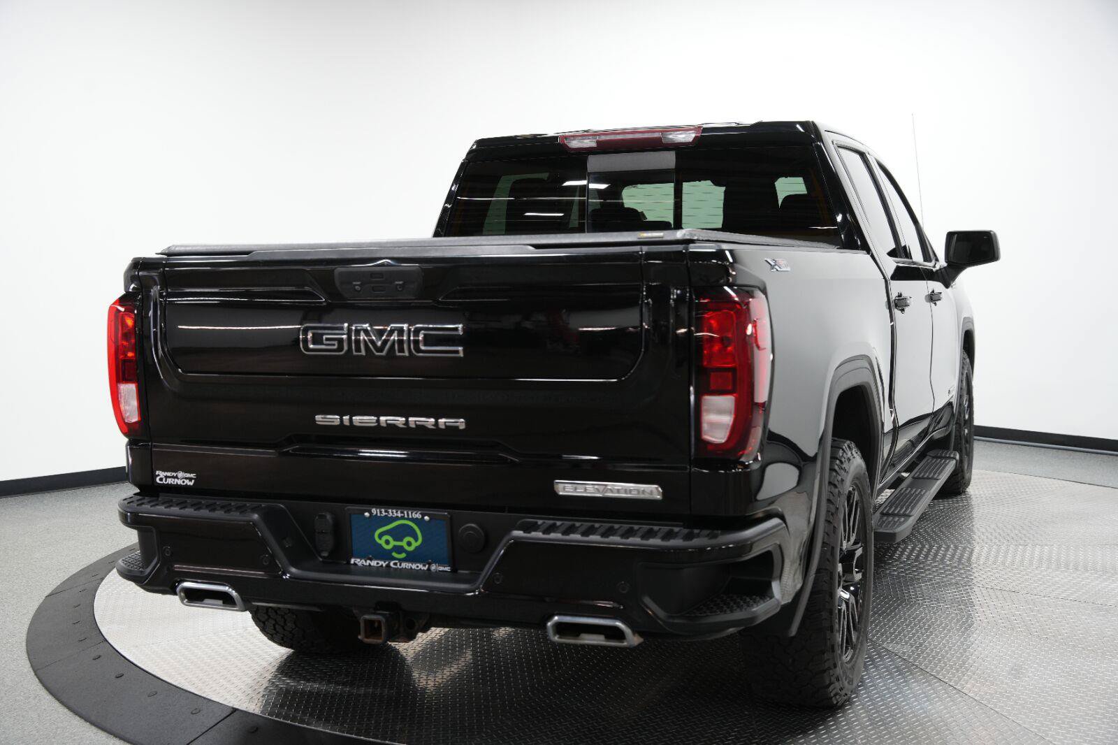 Certified 2022 GMC Sierra 1500 Elevation w/ Preferred Package AWD/4WD image 9