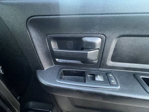 Used 2015 RAM 1500 Tradesman AWD/4WD image 12