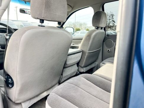 Used 2004 Dodge Ram 1500 Truck SLT w/ Big Horn Quad Cab Value Group image 11