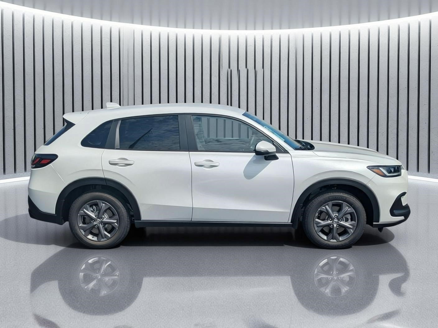 New 2027 Honda HR-V LX image 3