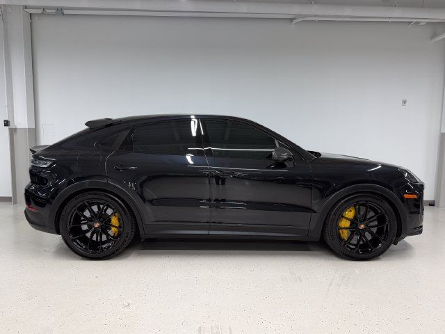 Certified 2026 Porsche Cayenne Turbo GT AWD/4WD image 10