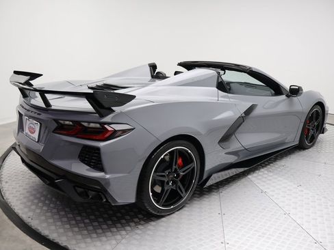 Used 2025 Chevrolet Corvette Stingray Convertible w/ 1LT image 8