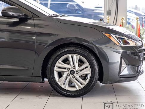 Used 2020 Hyundai Elantra SEL image 11