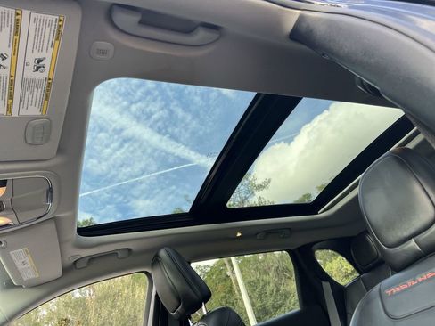 Used 2021 Jeep Cherokee Trailhawk w/ Sun, Sound & Nav Group image 25