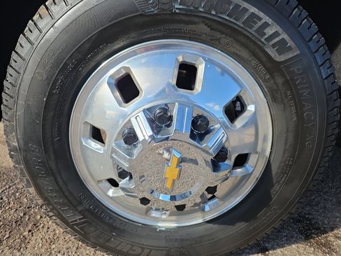 Used 2024 Chevrolet Silverado 3500 High Country w/ High Country Premium Package image 11