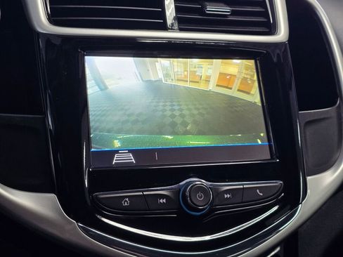 Used 2018 Chevrolet Sonic LT image 34